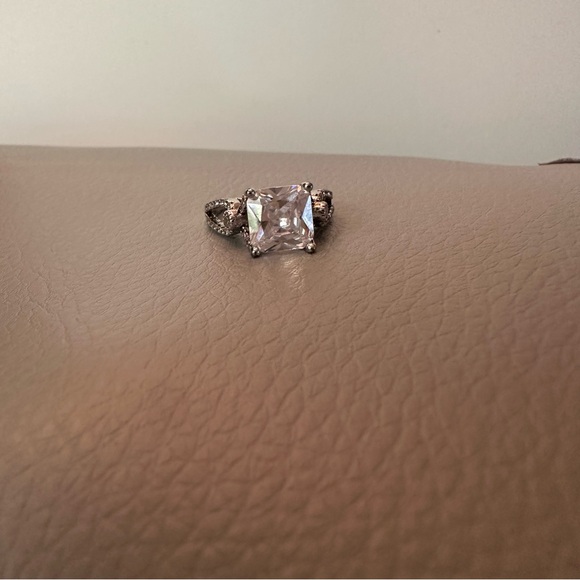 Princess Cut cubic zirconia size 5 - Picture 6 of 10